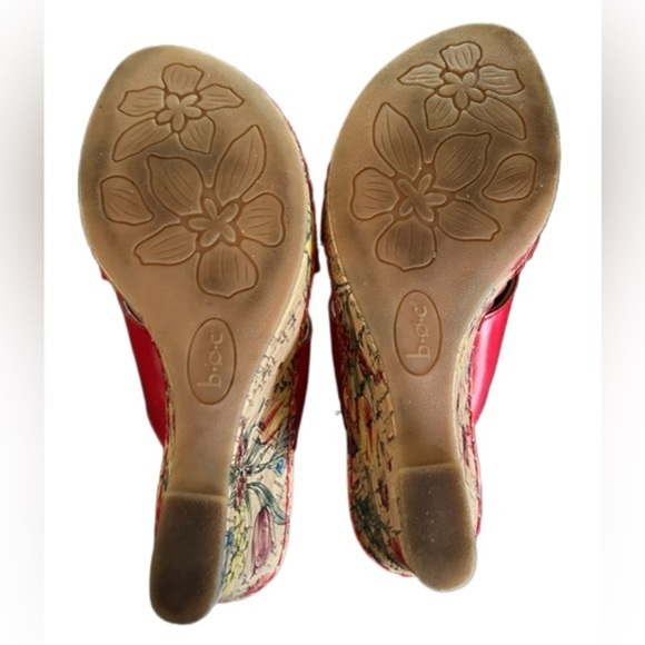 Boc Chandler Red Pepper Leather Floral
Design Cork Platform Wedge Sandals 7 M - Picture 4 of 5